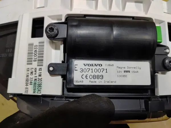 Compteur Volvo S40 II V50 2.4 B Pièce OEM 30710071 image 5