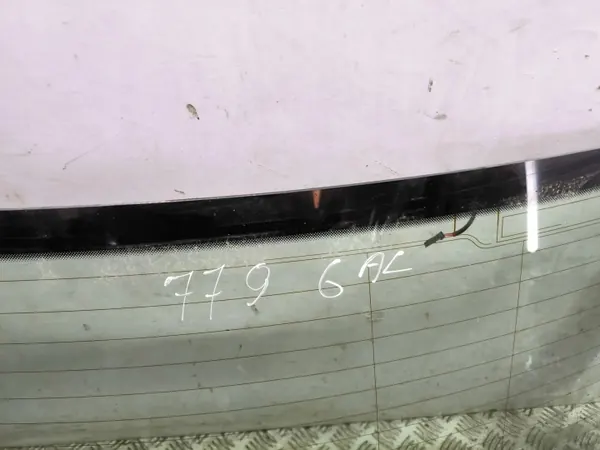 Audi Q3 F3 2019 bakruta OEM AMD119554 image 9