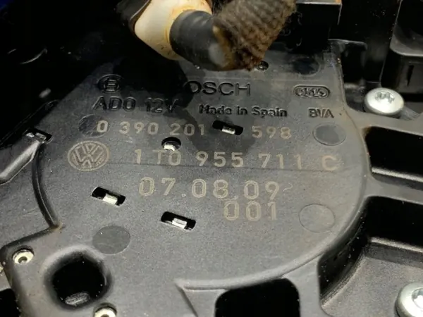 Bakrute torkarmotor VW Touran 1T0955711C OEM image 5