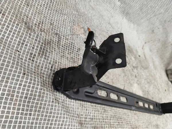 Volvo S60 II V60 LIFT 13-18 Alaradiatorituki 31368100 image 2