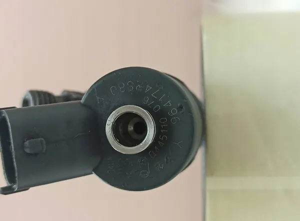 PEUGEOT 307 Injektor image 2