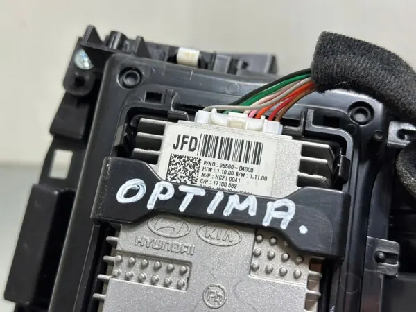 Cinzeiro consola central KIA Optima 2018 OEM 84690D4FH0BL4 image 5