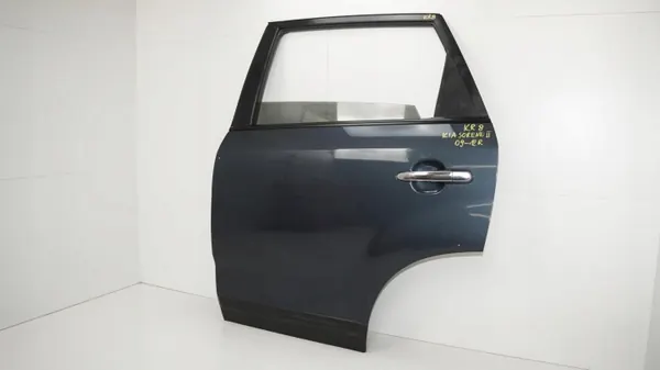 Puerta trasera izquierda OEM 360199023 Kia Sorento II image 3