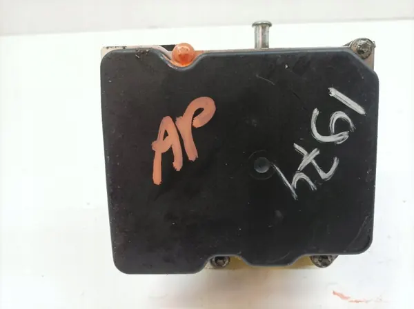 Pompe ABS d'occasion OEM 51789679 pour Fiat Bravo II image 3