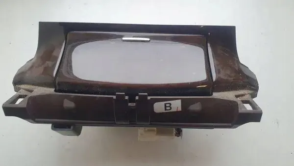 Cinzeiro Lexus LS OEM 1A421027G - Estado usado image 2