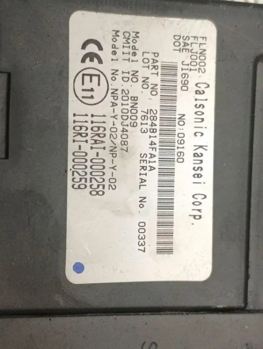 Kit d'allumage OEM MEV02370A17531 pour Nissan NV200 image 2