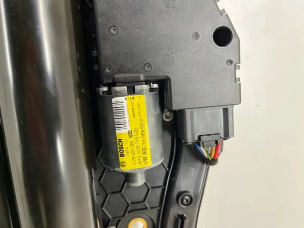 Skoda Superb Schiebedach OEM 7N0877014B - Komplettsatz image 6