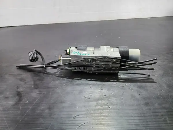 Pompe de toit Mercedes SLK R172 OEM A1728000030 image 5