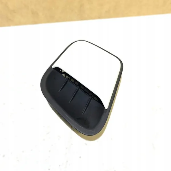 Renault Twingo III Cubierta Toma Aire OEM 788E01219R image 3