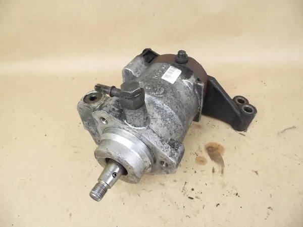 KIA CARNIVAL I 2.9 CRDI EINSPRITZPUMPE R9044Z022A image 2