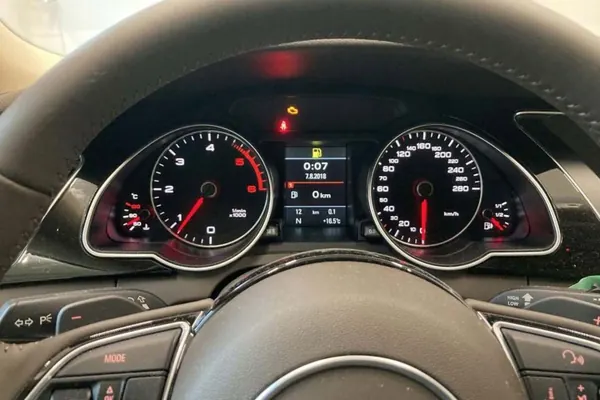 Audi A4 A5 Stabiliseringsstag OEM 8K0411309K Fram image 10