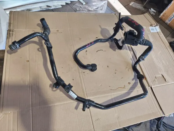 VW Audi Skoda 2.0 TDI hulpwaterpomp OEM 04L965559A image 2