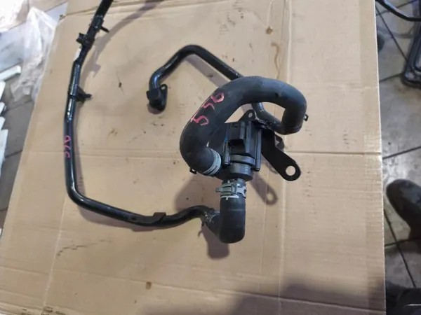 VW Audi Skoda 2.0 TDI hulpwaterpomp OEM 04L965559A image 10