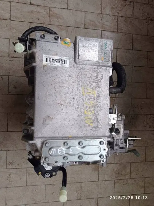 Motor elétrico dianteiro OEM 290030857R Renault usado image 3