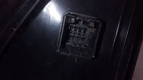 Espejo derecho Kia Niro I OEM 0 - Estado usado image 7