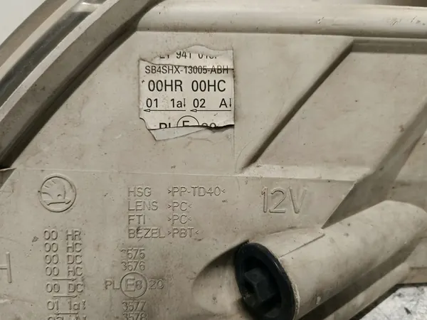 Oikea Etuvalaisin Skoda Octavia 1.9 TDI OEM image 6