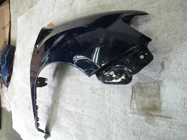 Höger framskärm Dacia Sandero 2 II Lift 2016-2021 image 2