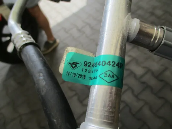 Renault OE 924540424R Ilmastointiputki image 2