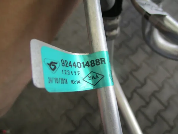 Renault OE 924540424R Ilmastointiputki image 3