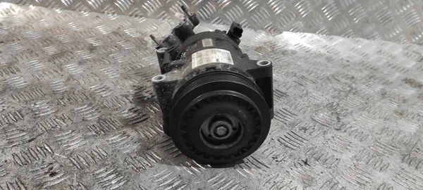 Compresor de aire acondicionado Peugeot 308 II T9 OE image 4