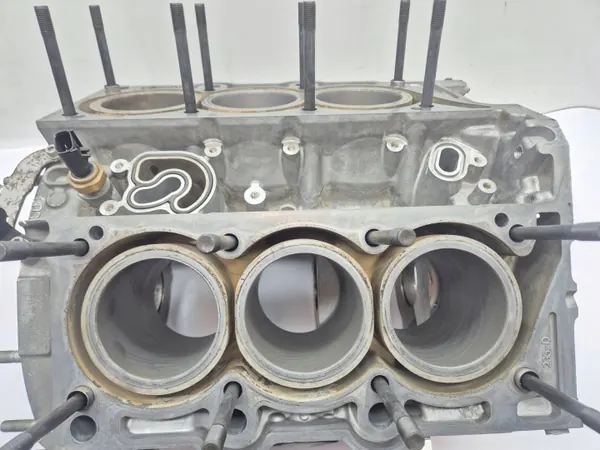 Gebrauchter Maserati Ghibli 235D Motorblock - OEM image 4