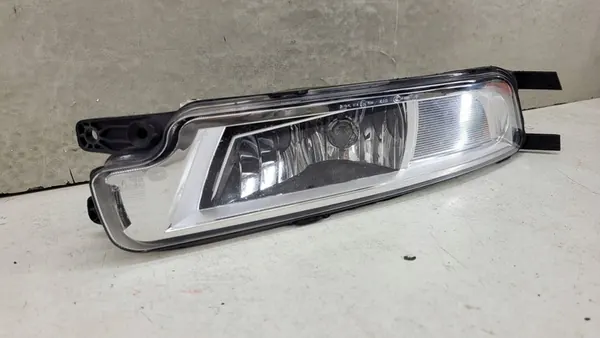 Volkswagen PASSAT B8 Farol Halógeno Esquerdo 3G0941661H image 3