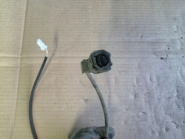 Cable Sensor ABS Trasero OEM M-MARCEL Toyota Yaris III image 3