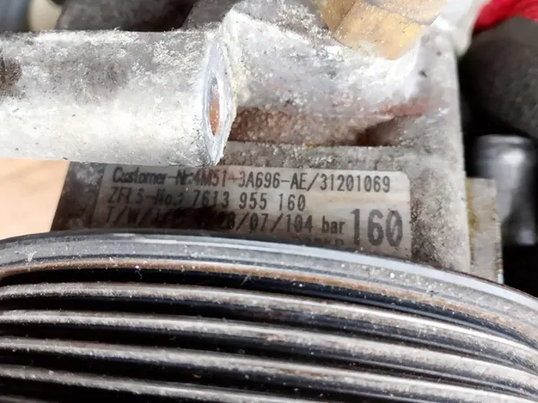 Bomba de direção assistida Ford C-Max Focus C-Max Volvo 4M51-3A696-AE image 2