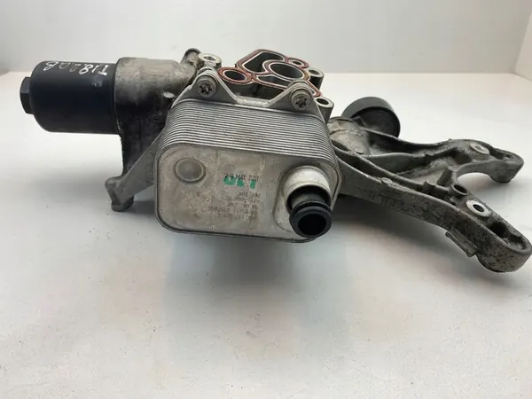 Ölkühler Volkswagen Tiguan Allspace 2018 06L903143K image 2