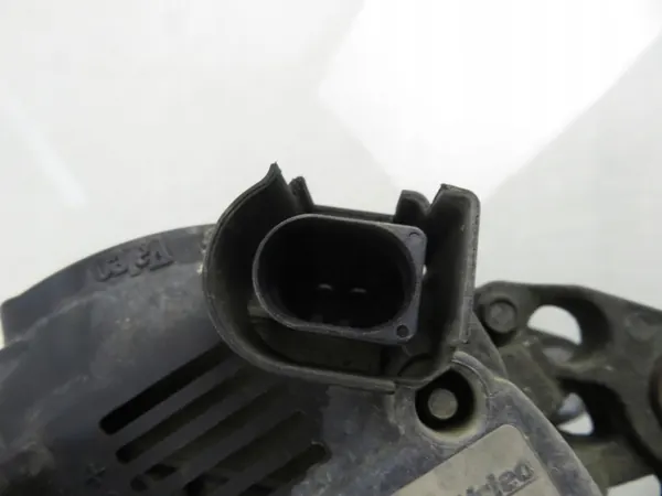 Vaihtovirtageneraattori 1.6 1.9 2.0 TDI Audi A1 A3 Seat Altea OEM image 2
