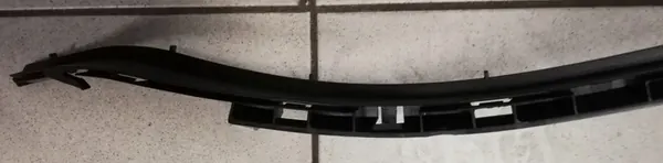 Garniture de fenêtre avant gauche Ford C-Max OEM 1689676 image 5