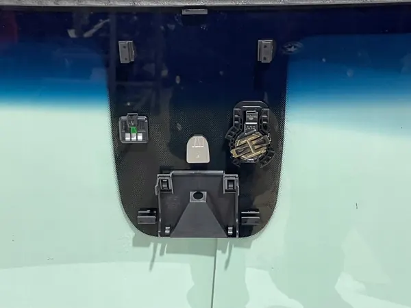Hyundai Tucson III 15-20 Etulasi OEM 86110D7220 image 3
