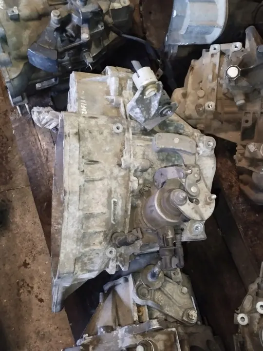 Vaihteisto 55574460 Opel 1.6 CDTI Astra F image 3