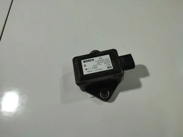 Sensor de velocidade ESP OEM 0265005297 Toyota Avensis image 2