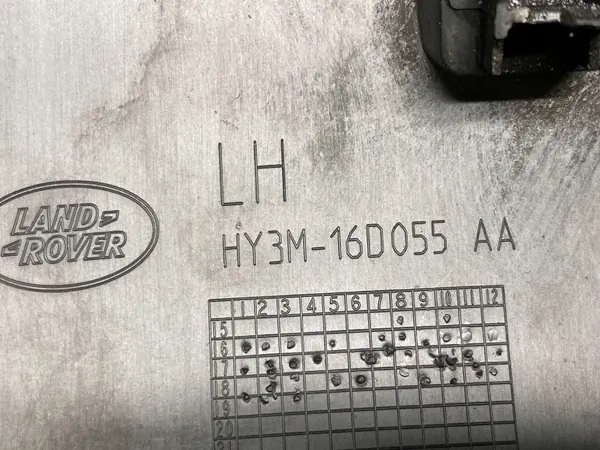 Bavette avant gauche OEM HY3M16D055AA Land Rover image 7