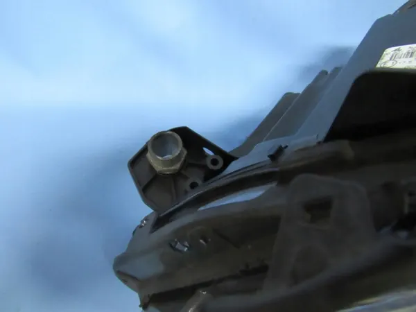 Linker Mercedes W204 Lift Bi-Xenon ILS LED Europa image 5