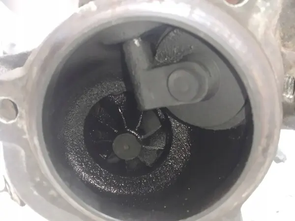 Turboahdin OEM 5955703 Saab 9-5 2.0 T 16V:lle image 5