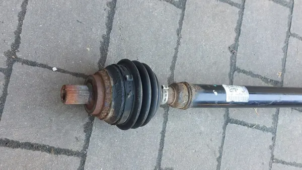 Höger halvmuff 1.4 TSI VW Golf V Jetta Seat Leon II image 2