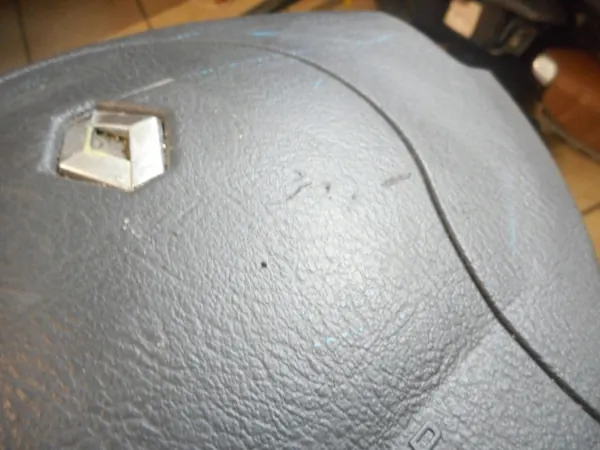 Renault Twingo II 07- Fahrerairbag OEM 8200527574D image 3