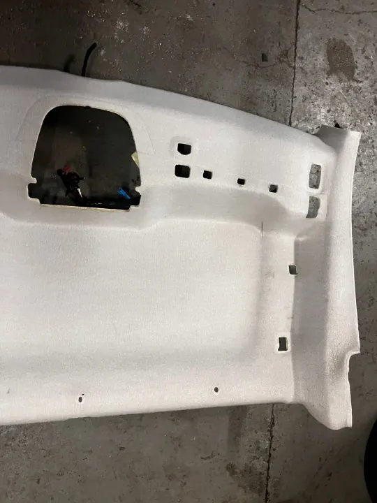 Plafonnier Citroen Berlingo IV OEM 98276103BJ 2019 image 5