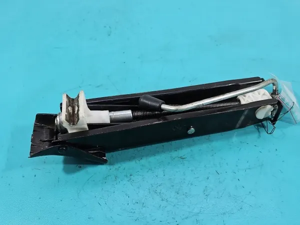Macaco Seat OEM IMPRK1546854, 6R0011031B - Usado image 2