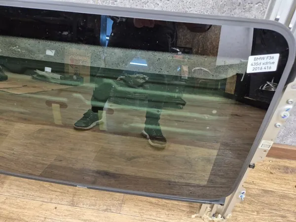 BMW F36 Panoramadak Glas Compleet OEM 7275634 image 3