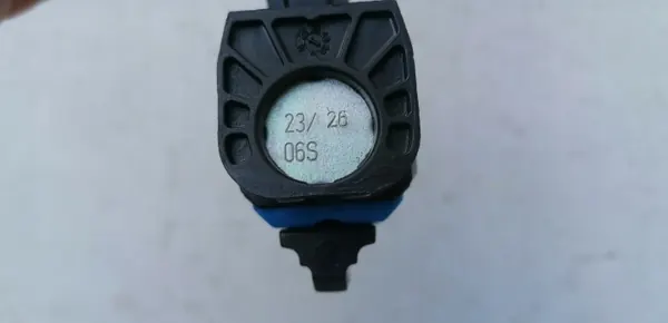 Butée de porte VW Golf VII OEM 5G0837249D - Occasion image 6