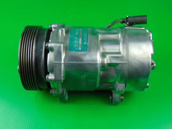 Compresor A/C OEM 1J0820803F para Golf IV 1.9TDI image 7