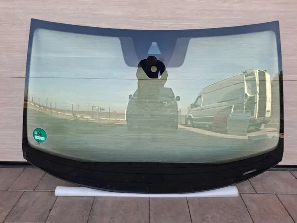 Parabrisas VW T-Roc OEM 2GA845011AF con sensor image 3