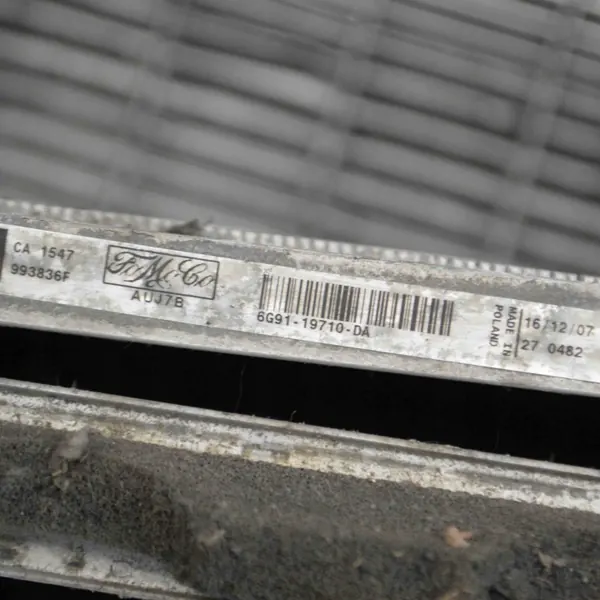 Peças de refrigeração OEM 993836F para Volvo V70 III image 7