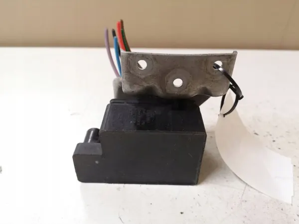 Válvula suspensão Audi OE 4E0616014 - Usado image 2