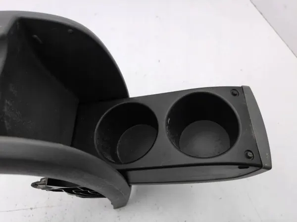 Toyota Prius 2006 Heckbecherhalter OEM 5890347010 image 6