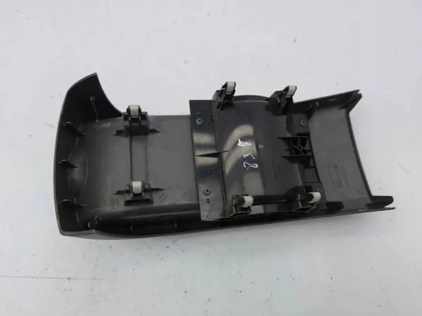 Toyota Prius 2006 Heckbecherhalter OEM 5890347010 image 7