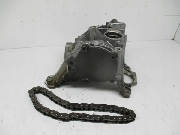 Pompe à huile BMW OEM 8579944 pour G20 G30 G01 image 3